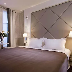 Longchamp Elysees Otel