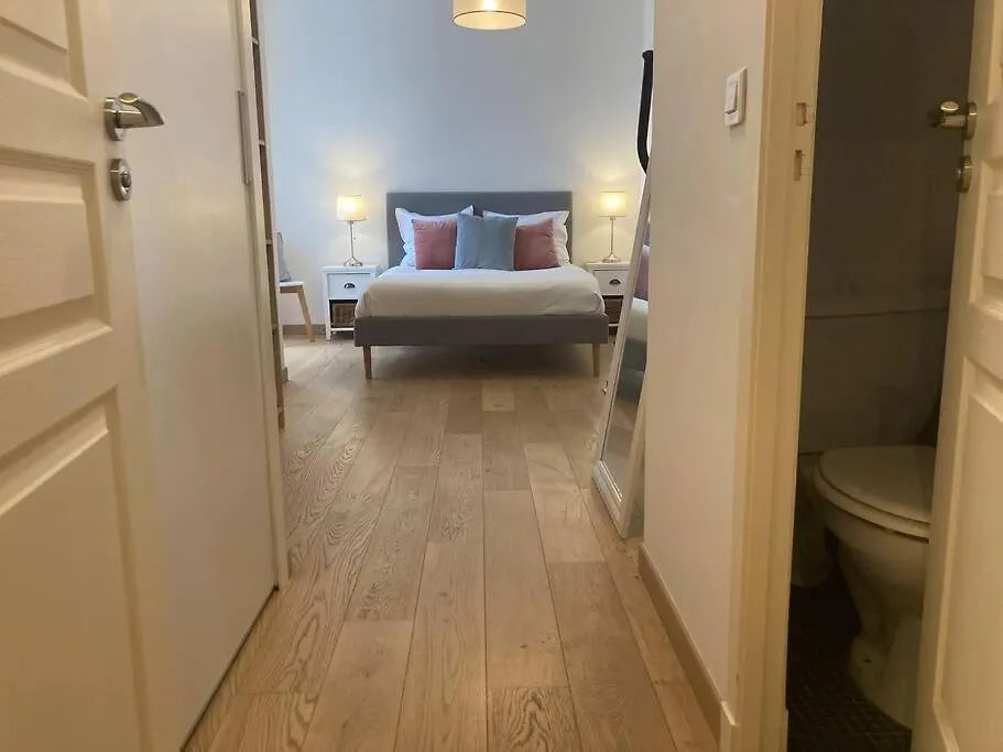Appart. 100M², 4 Pieces, 2 Salle De Bains, Calme. Paris