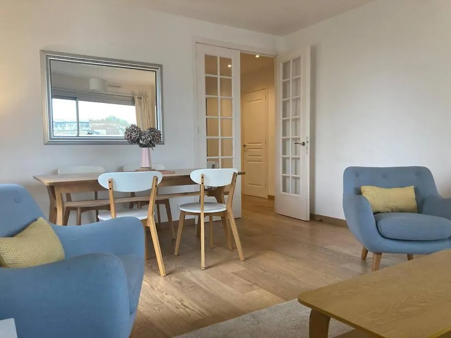 Appart. 100M², 4 Pieces, 2 Salle De Bains, Calme. Paris 0*,