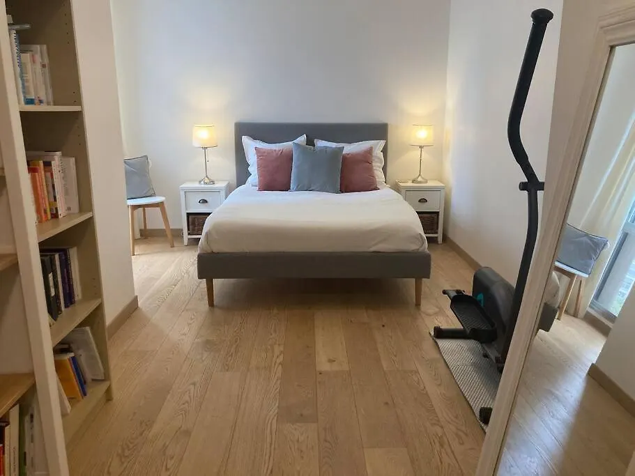 Appart. 100M², 4 Pieces, 2 Salle De Bains, Calme. Paris